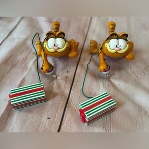 Set Of 2 Enesco Garfield Light-Up Holiday Stocking Hanger 1978 with box Untested